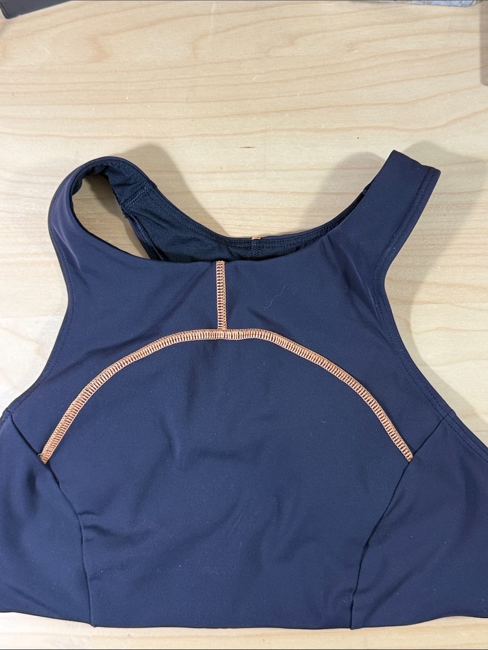 LULULEMON BLACK SPORTS BRA SIZE 6